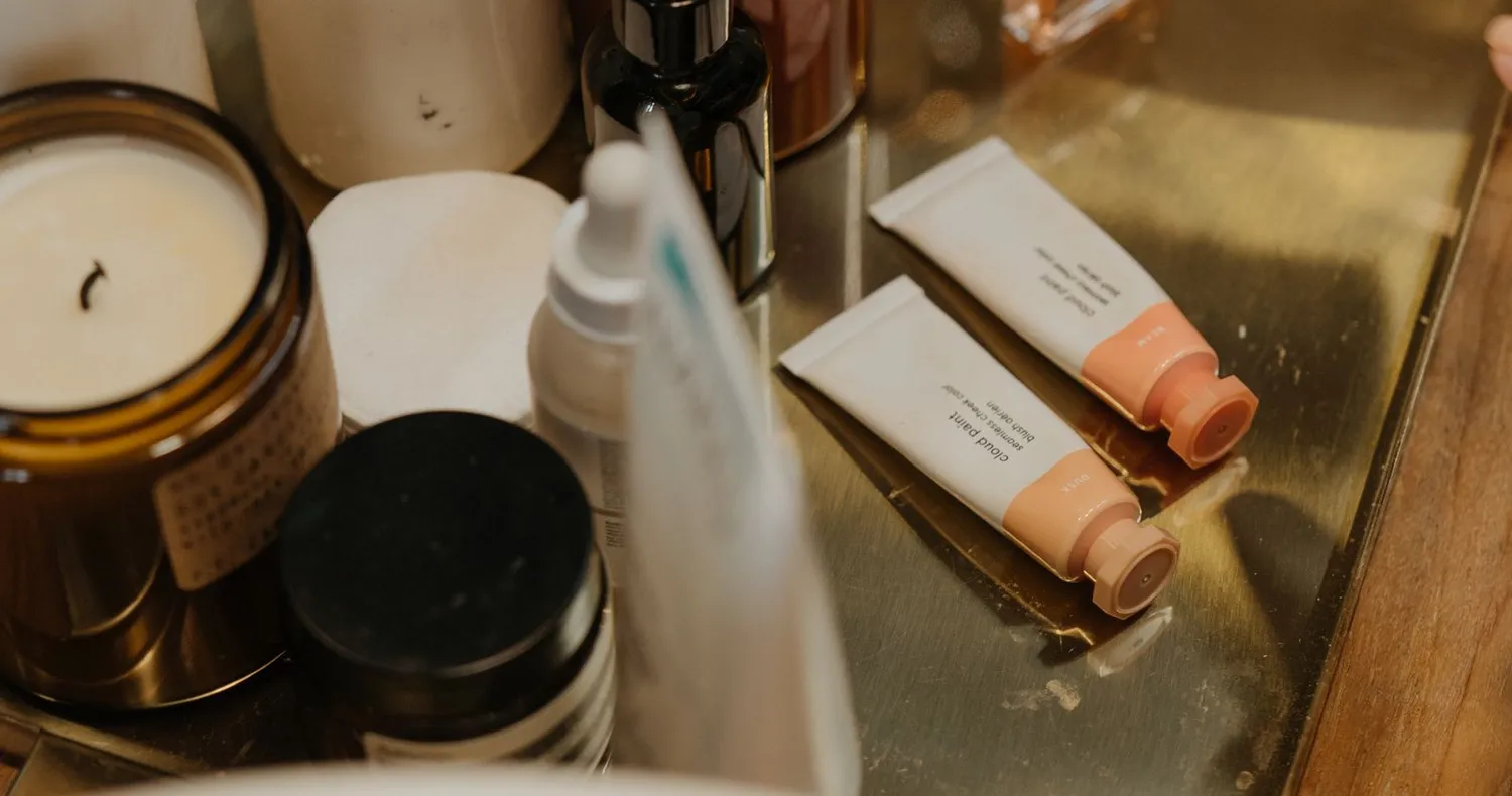 Cosmética y skincare con Monyi